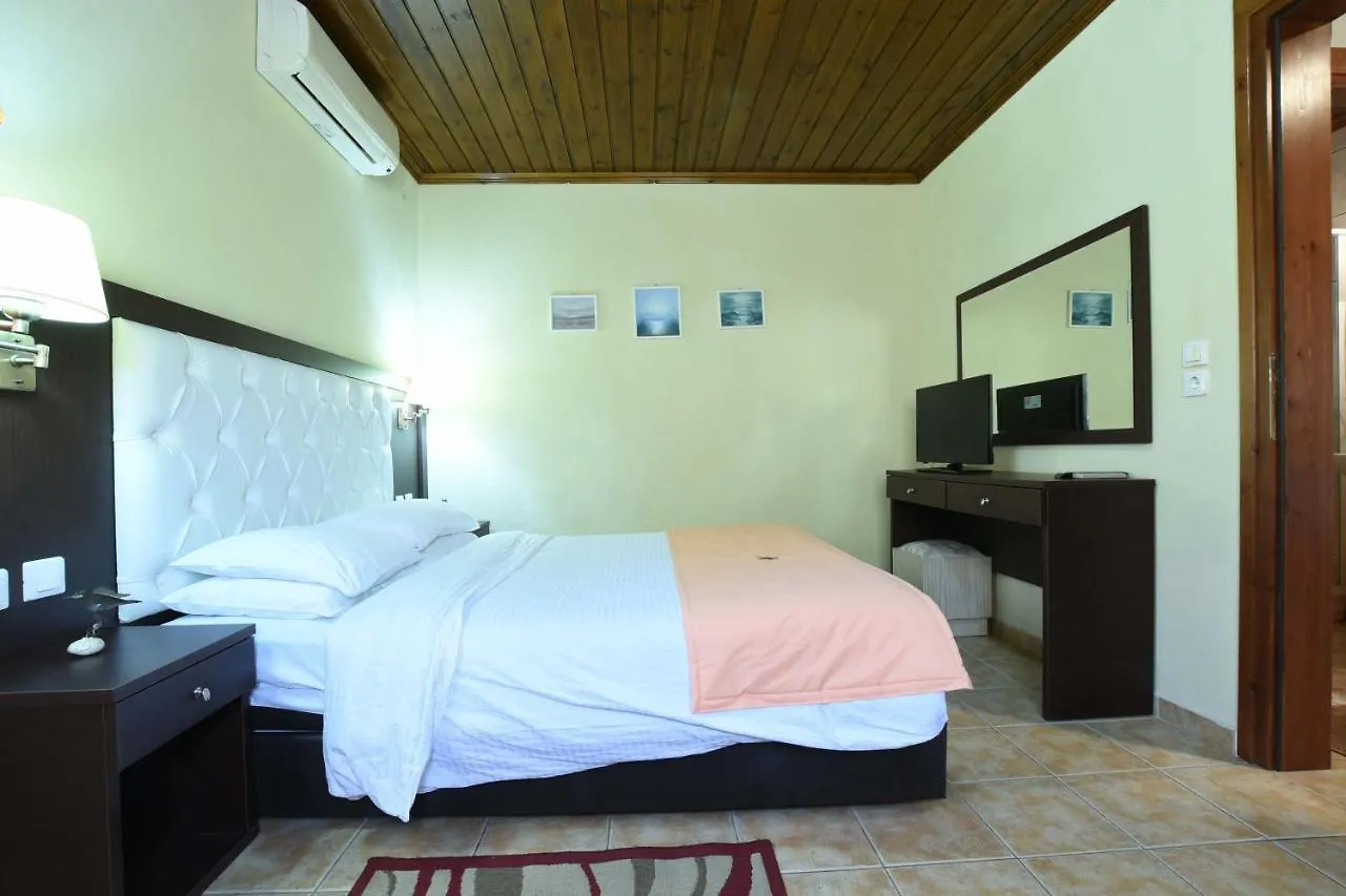 Haus Platanos Apartments & Bungalows By The Sea Vourvourou 0*, Halkidiki Yunanistan